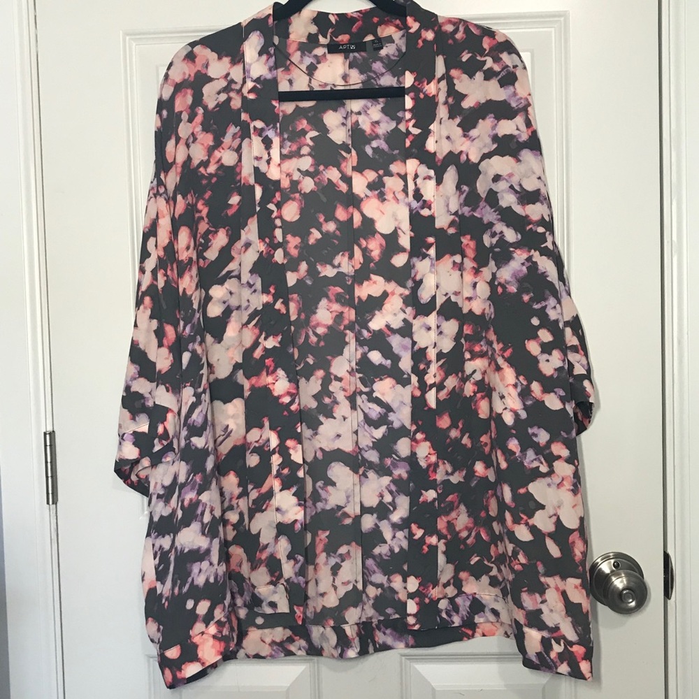 Pink Floral Patterned Cardigan